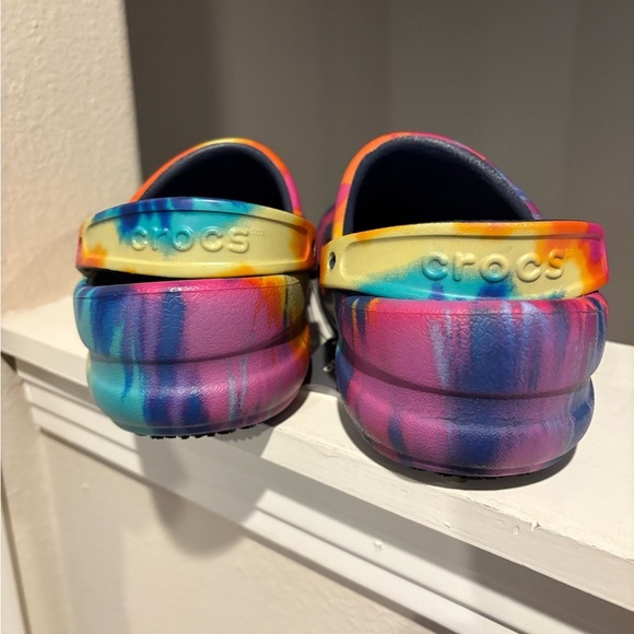 Crocs Tie Dye Unisex Bistro Rainbow Clogs Slip Resistant Mens 11/Womens 13 - Picture 6 of 9